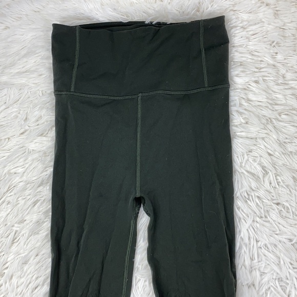 Lululemon Reveal Tight *Lattice Paisley 28" Evergreen - Picture 2 of 9